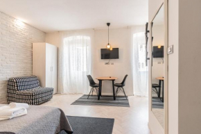 L&B Old Town Studio Apartments